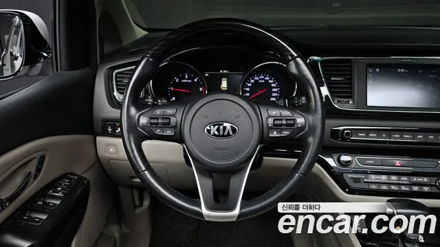 Kia The New Carnival id 2388665 из Кореи 4