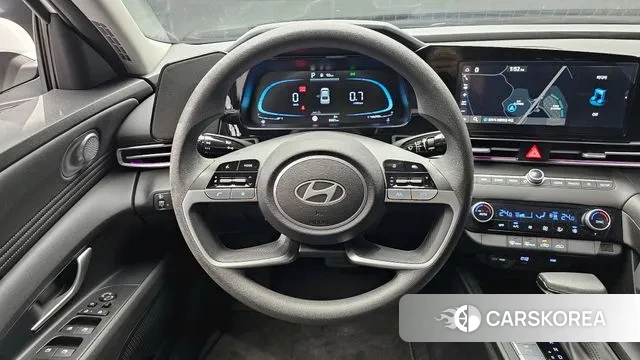 Hyundai The New Avante (CN7) 2024 Белый из Кореи, фото 4