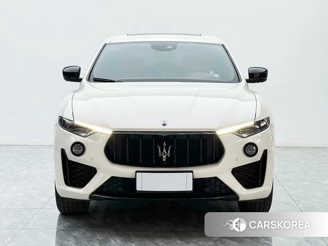 Maserati Levante 2022 Белый из Китая, фото 4