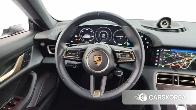 Porsche Taycan 2023 Белый из Кореи, фото 4