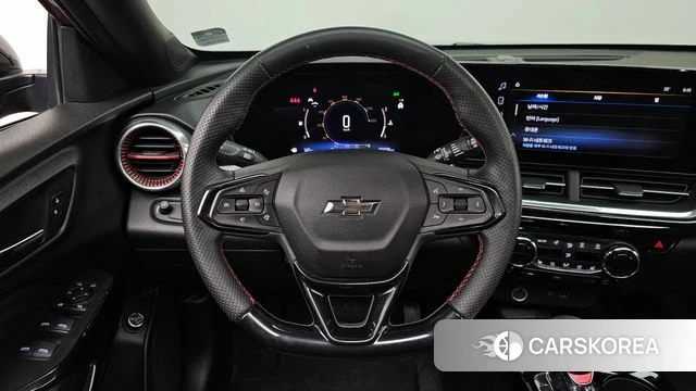 Chevrolet (GM Daewoo) Trax Crossover 2023 Красный из Кореи, фото 4