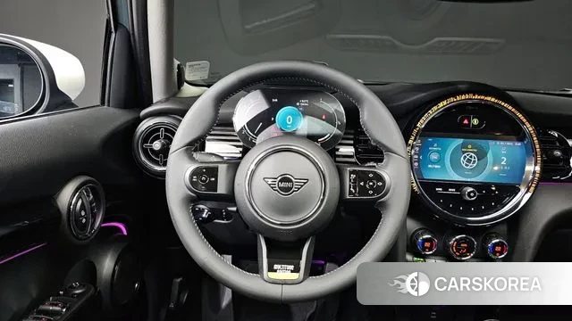 Mini Cooper S 2023 Небесно-голубой из Кореи, фото 4