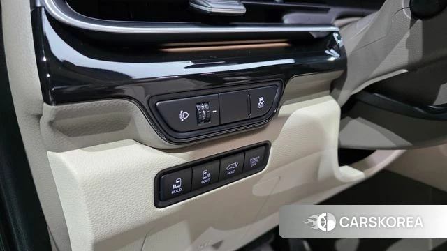 Kia The New Carnival 4th Generation 2025 Серебристо-серый из Кореи, фото 4