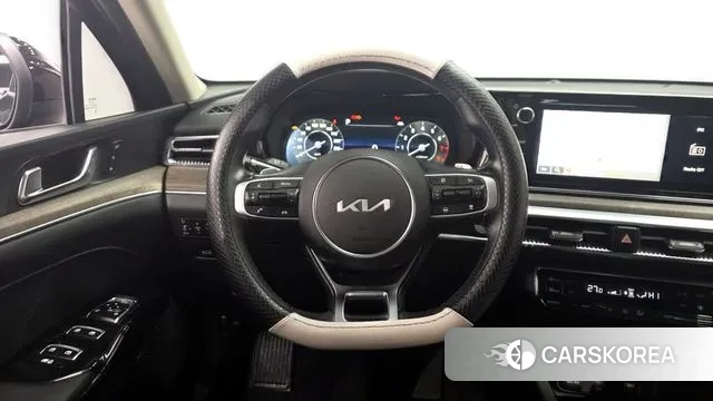 Kia K5 3rd generation 2022 Черный из Кореи, фото 4