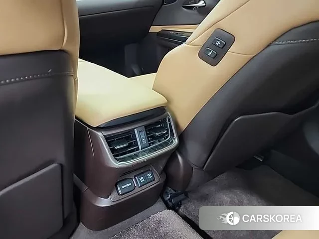 Lexus ES300h 7th generation 2020 Песочный из Кореи, фото 4