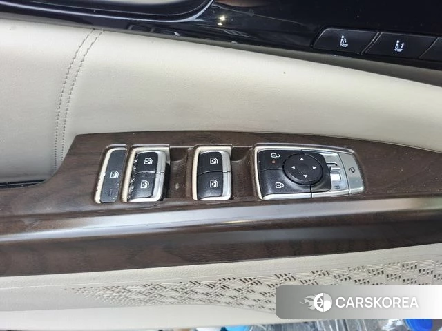Kia The New Carnival 4th Generation 2024 Серебристо-серый из Кореи, фото 4
