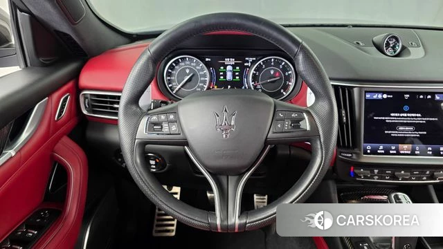 Maserati Levante 2021 Серый из Кореи, фото 4