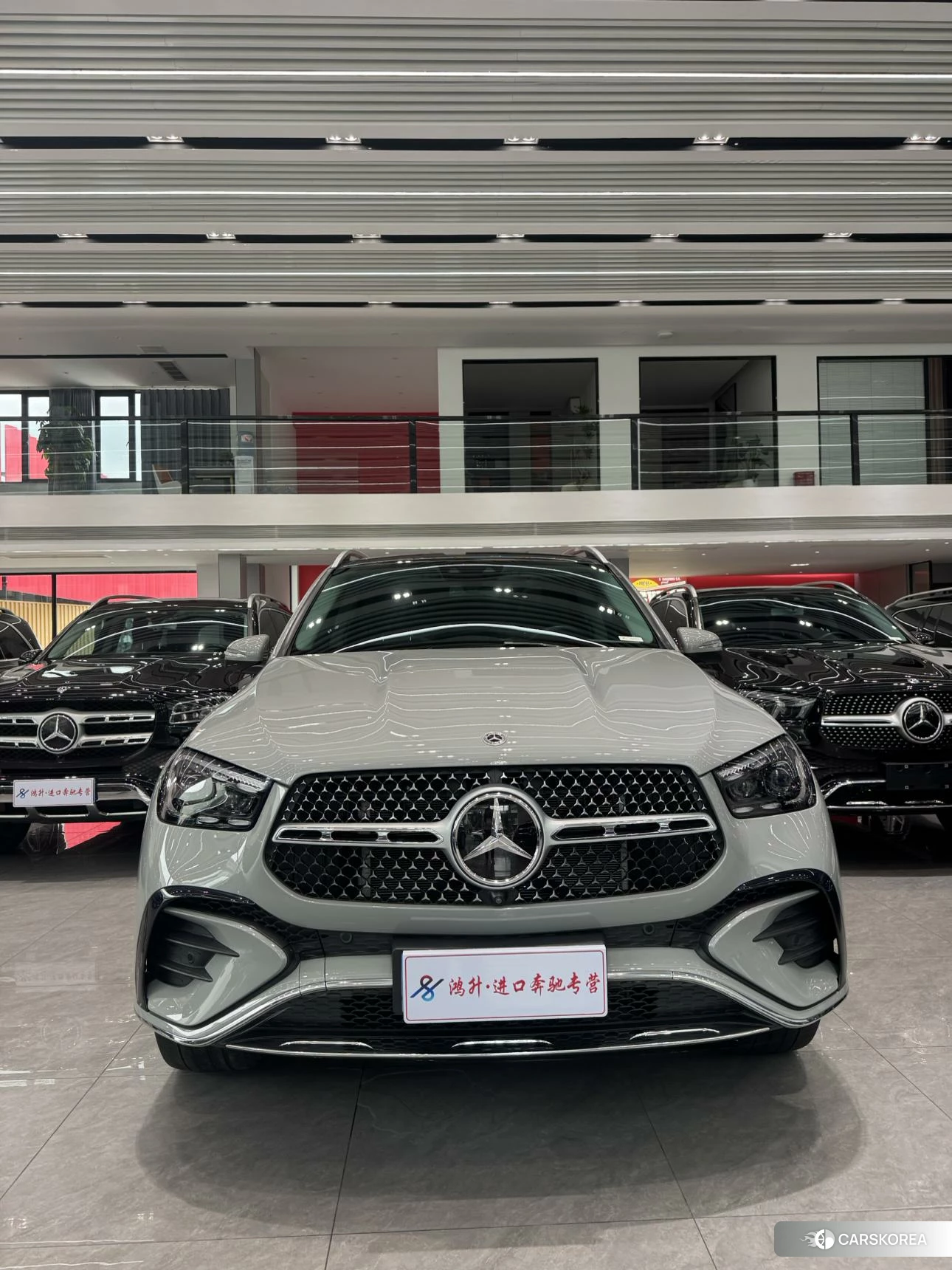 Mercedes-Benz GLE (import) 2023 Серебристо-серый из Китая, фото 4