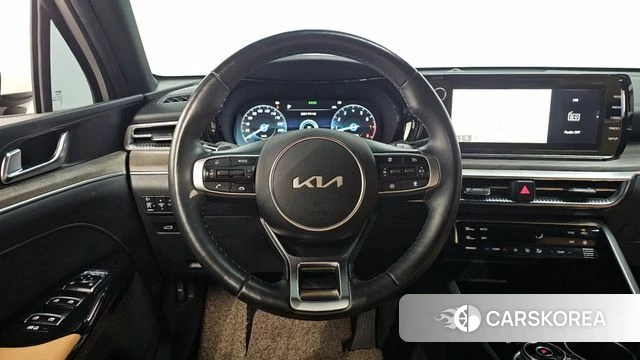 Kia K5 3rd generation 2022 Белый из Кореи, фото 4
