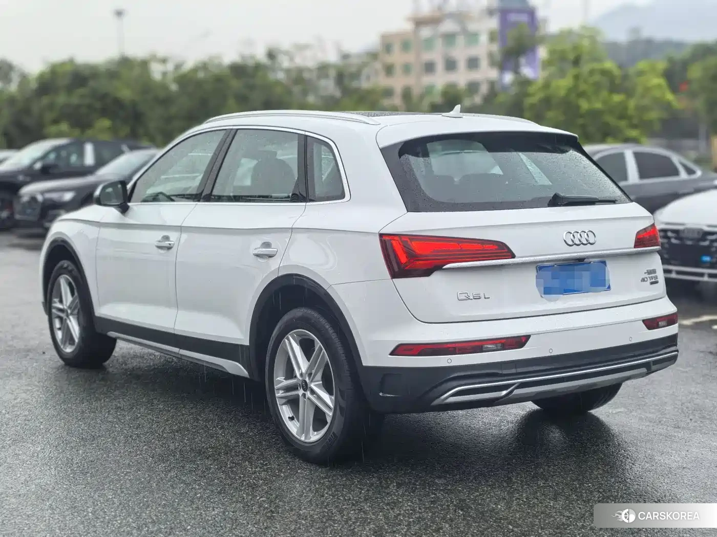 Audi Q5L 2023 Белый из Китая, фото 4