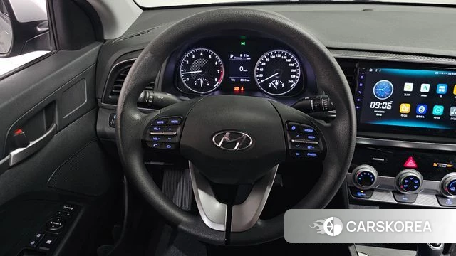 Hyundai The New Avante AD 2019 Серебристо-серый из Кореи, фото 4