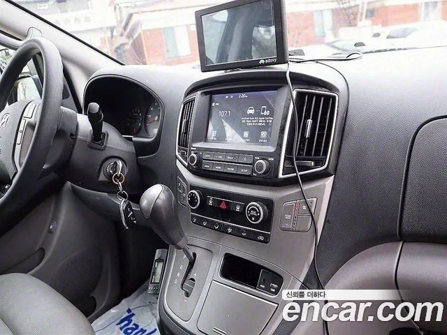 Hyundai The New Grand Starex 2021 Желтый из Кореи, фото 4