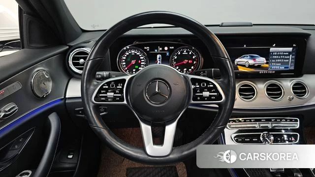 Mercedes-Benz E-Class W213 2018 Белый из Кореи, фото 4