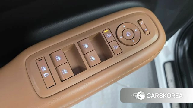 Hyundai Santa Fe (MX5) 2024 Белый из Кореи, фото 4