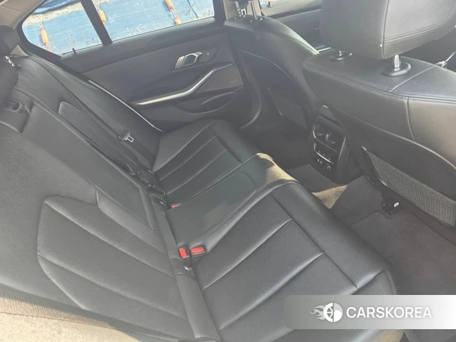 BMW 3 Series (G20) 2019 Белый из Кореи, фото 4