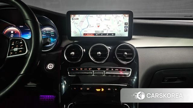 Mercedes-Benz GLC-Class X253 2022 Белый из Кореи, фото 4