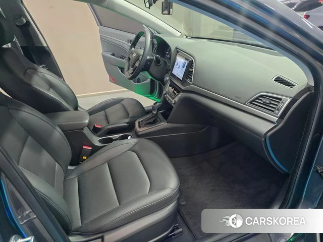 Hyundai Avante AD 2018 Серый из Кореи, фото 4