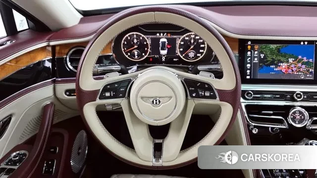 Bentley Flying Spur 3rd Generation 2020 Белый из Кореи, фото 4