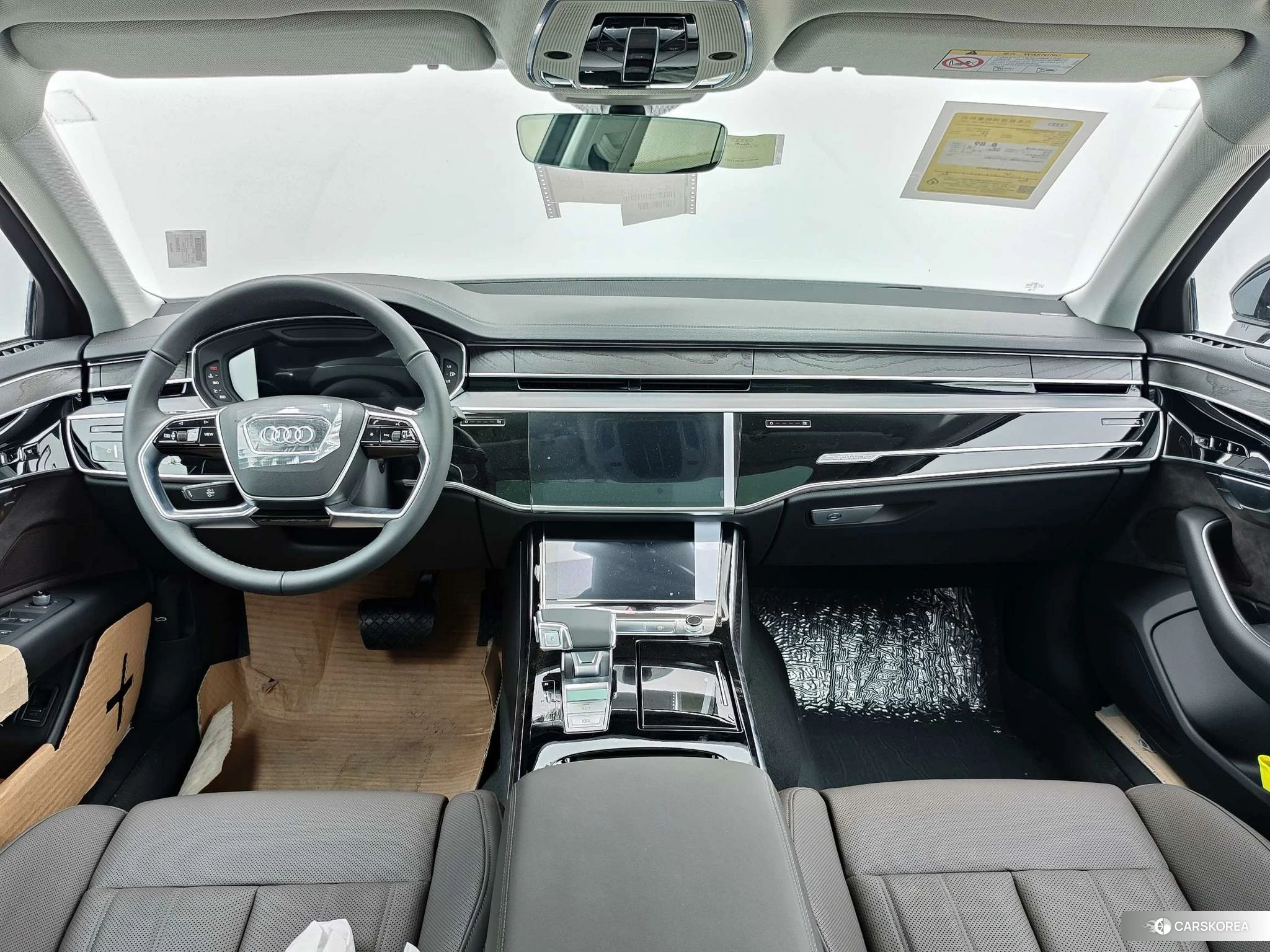 Audi A8 2024 Черный из Китая, фото 4