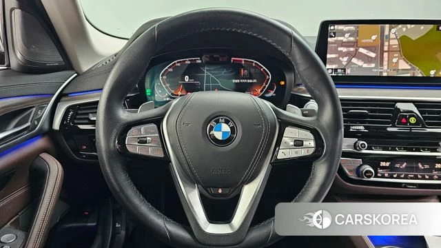 BMW 5 Series (G30) id 3903628 из Кореи 4