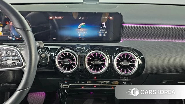 Mercedes-Benz A-Class W177 2021 Черный из Кореи, фото 4