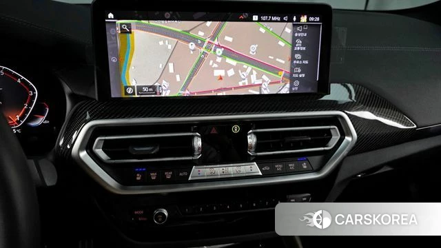 BMW X4 (G02) 2024 Черный из Кореи, фото 4