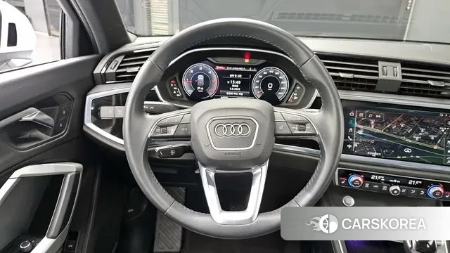 Audi Q3 (F3) 2020 Белый из Кореи, фото 4