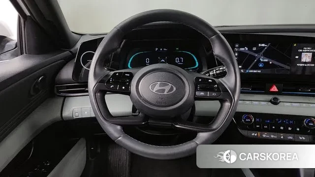 Hyundai The New Avante (CN7) 2023 Белый из Кореи, фото 4