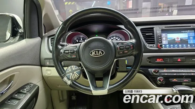 Kia All New Carnival id 2677936 из Кореи 4