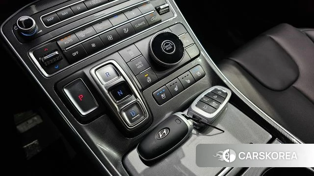 Hyundai The New Santa Fe 2022 Белый из Кореи, фото 4