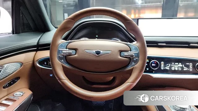 Genesis GV70 2023 Белый из Кореи, фото 4