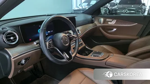 Mercedes-Benz E-Class W213 2021 Серебряный из Кореи, фото 4