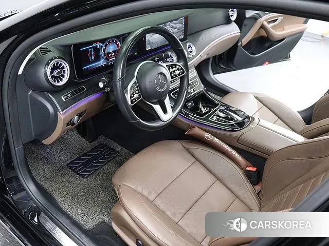 Mercedes-Benz E-Class W213 2018 Черный из Кореи, фото 4