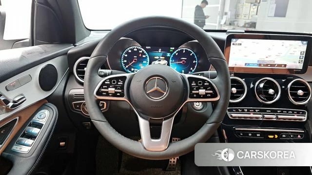 Mercedes-Benz GLC-Class X253 2021 Белый из Кореи, фото 4