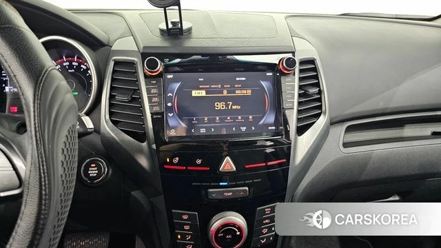 Ssangyong Tivoli Armor 2018 Белый из Кореи, фото 4