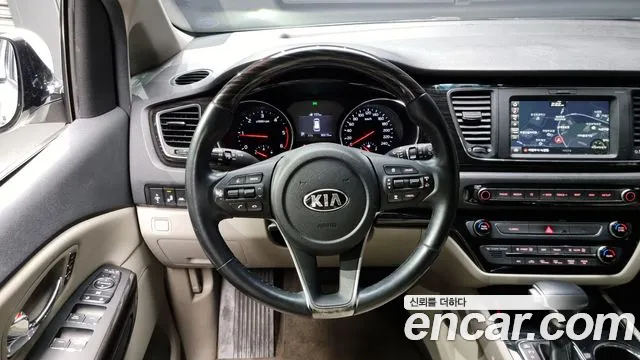 Kia The New Carnival 2019 Белый из Кореи, фото 4