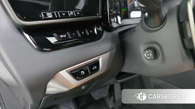 Lexus RX350h 5th generation 2025 Серебристо-серый из Кореи, фото 4