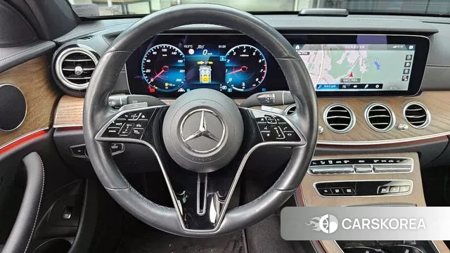 Mercedes-Benz E-Class W213 2021 Черный из Кореи, фото 4