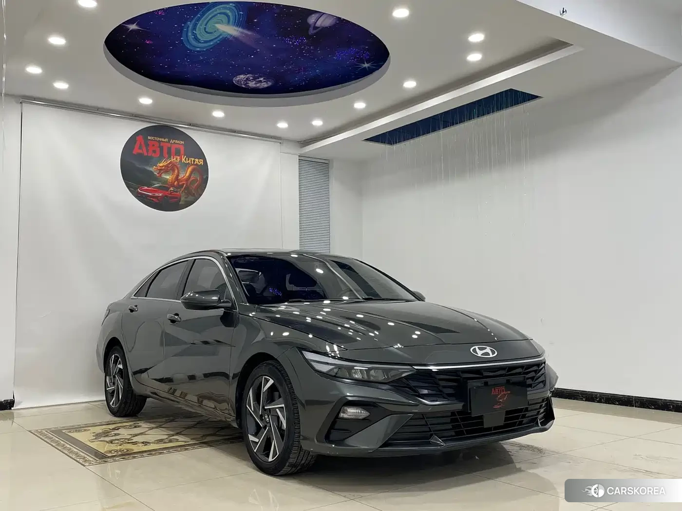 Hyundai Elantra 2024 Silver/gray из Китая, фото 4