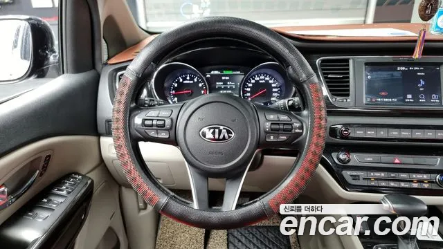 Kia The New Carnival 2018 Серый из Кореи, фото 4