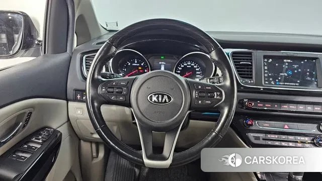 Kia The New Carnival 2018 Белый из Кореи, фото 4