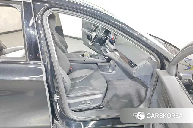 Red flag E-QM5 2024 Черный из Китая, фото 4