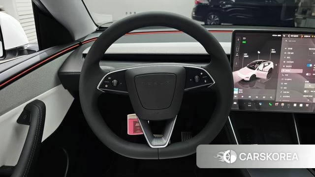 Tesla Model Y 2025 Белый из Кореи, фото 4