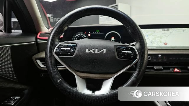 Kia K8 2022 Серебристо-серый из Кореи, фото 4