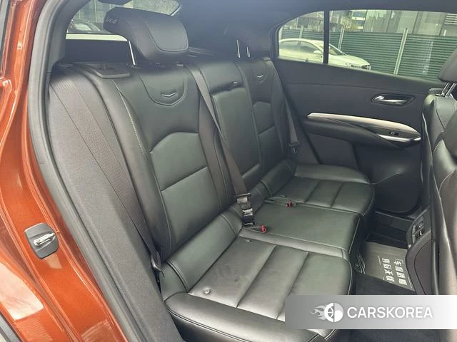 Cadillac XT4 2021 Коричневый из Китая, фото 4