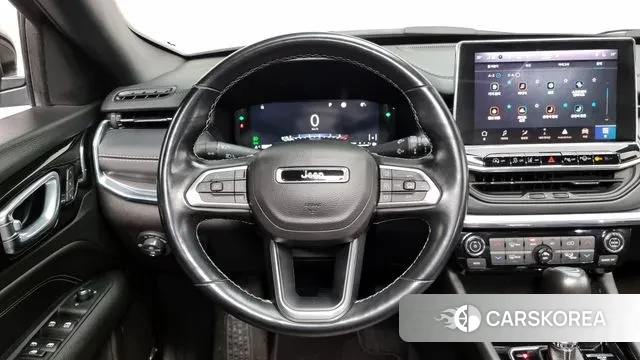 Jeep Compass 2nd Generation 2022 Черный из Кореи, фото 4