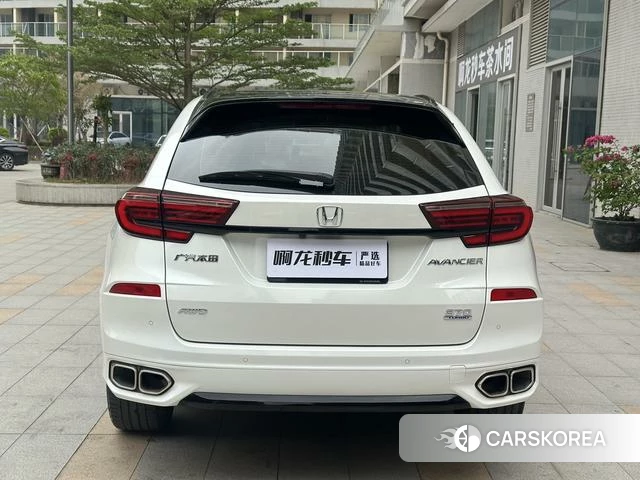 Honda Crown Road 2023 Белый из Китая, фото 4