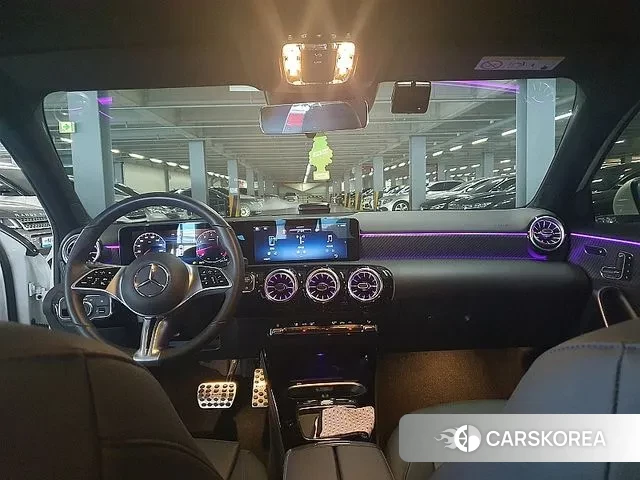 Mercedes-Benz A-Class W177 2024 Белый из Кореи, фото 4