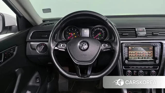 Volkswagen The New Passat 2018 Белый из Кореи, фото 4