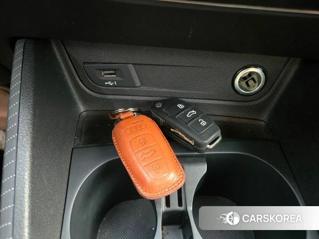 Audi Q2 2020 Белый из Кореи, фото 4